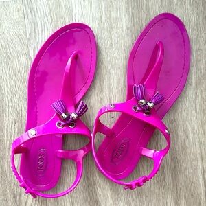 Tod’s authentic sandals
